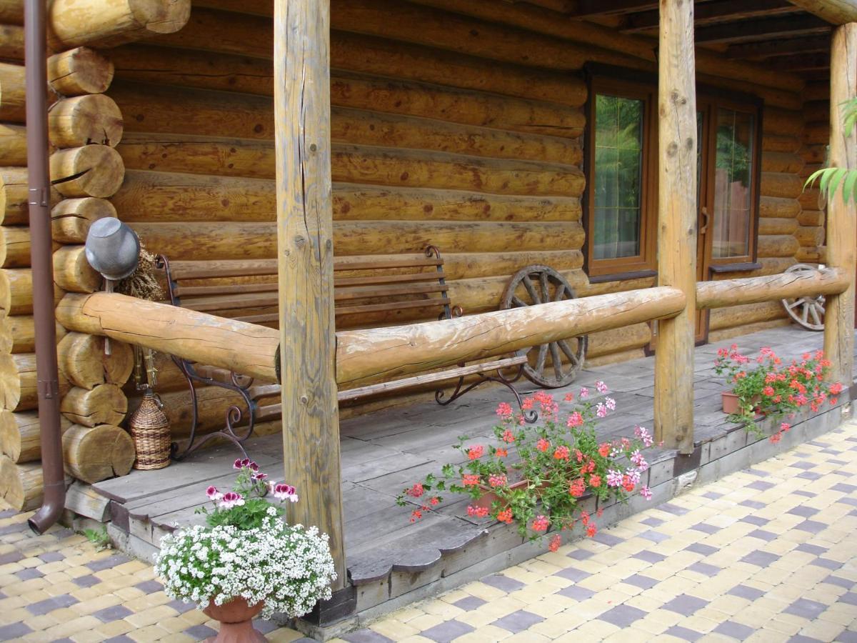 Смерекова Хата Pochaiv Exterior foto